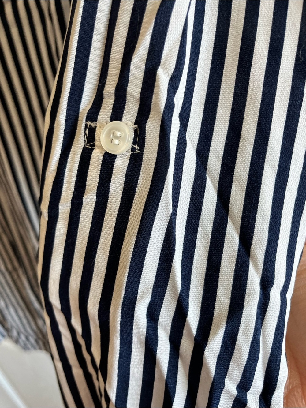 Velvet Heart Navy & White Striped Oversized Button Down Blouse 100% Rayon - Picture 8 of 12